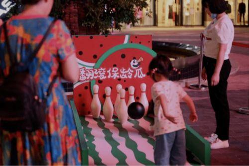 奥特莱斯吃瓜大赛,一场舌尖上的狂欢盛宴