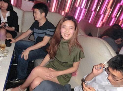 贵州大学吃瓜富婆,揭秘校园里的财富传奇