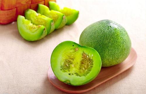 kc甜瓜吃瓜,品味夏日清凉，解锁吃瓜新时尚